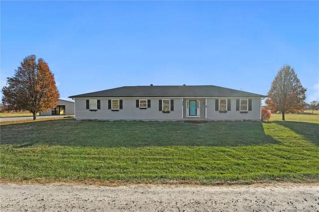 $685,000 | 19985 West 199th Street, Spring Hill, KS 66083