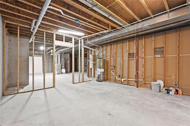 $685,000 | 19985 West 199th Street, Spring Hill, KS 66083