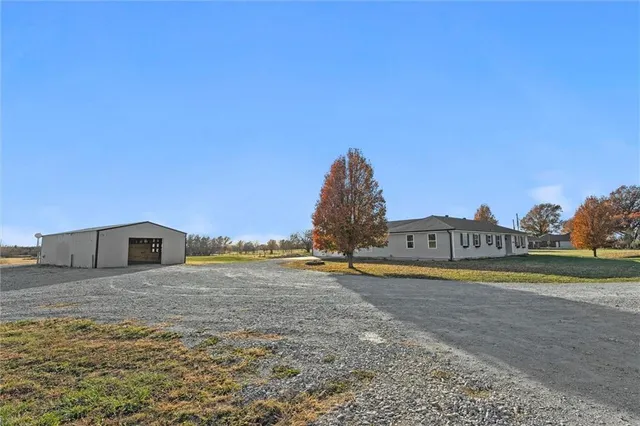 $685,000 | 19985 West 199th Street, Spring Hill, KS 66083