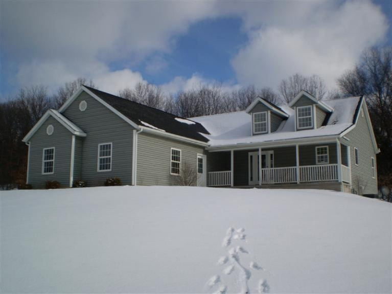 271 Country View Lowell, MI 49331 - Photo 1 of 22 Primary Photo
