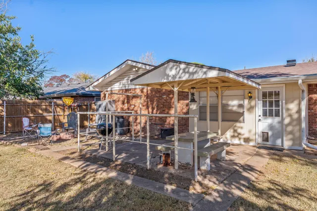 $235,000 | 408 Hickory Street, Levelland, TX 79336