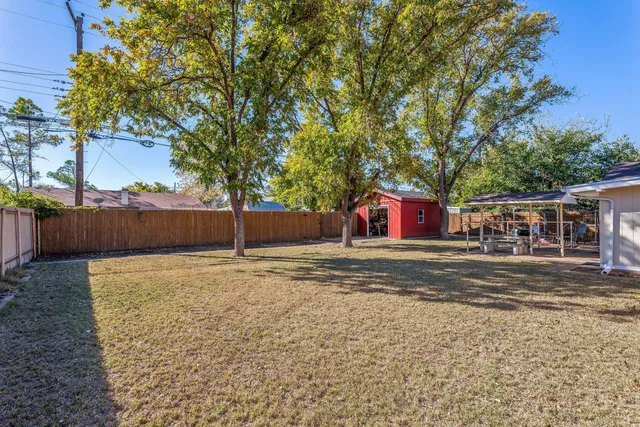 $235,000 | 408 Hickory Street, Levelland, TX 79336