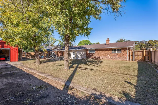 $235,000 | 408 Hickory Street, Levelland, TX 79336