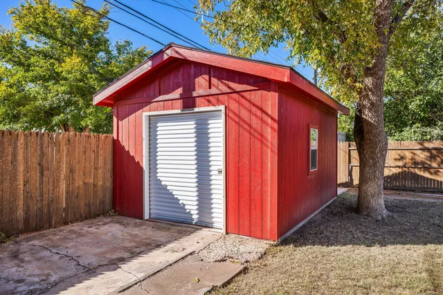 $235,000 | 408 Hickory Street, Levelland, TX 79336