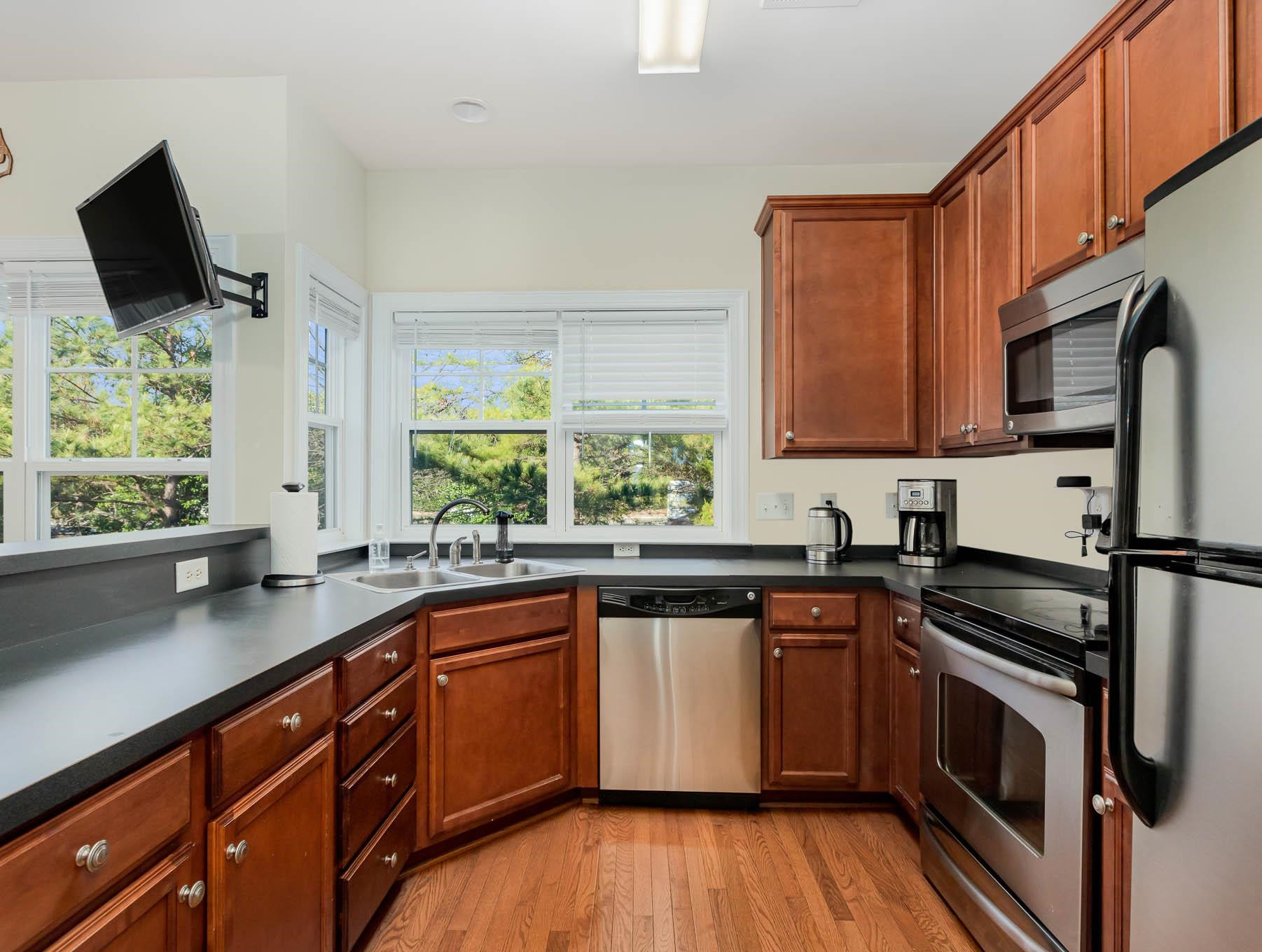 3809 Glenhaven Road Raleigh, NC 27606 - Photo 8 of 22 Photo 8