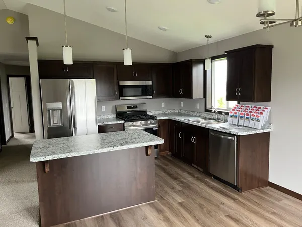 $326,900 | 1804 Oak Pond Drive, Sauk Rapids, MN 56379