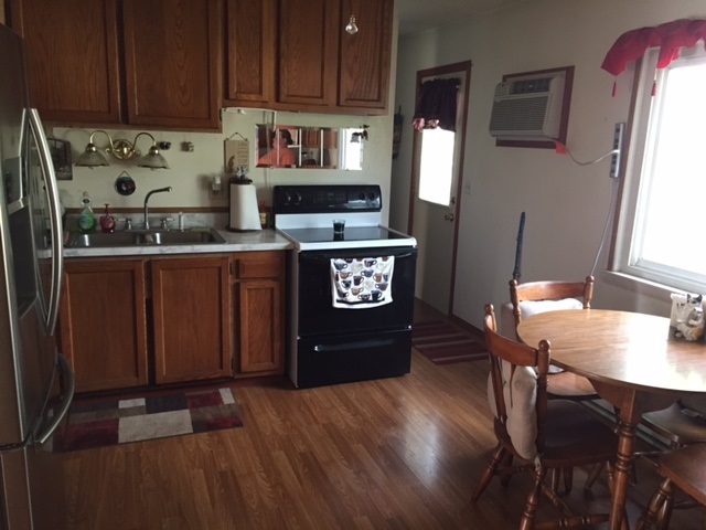 1428 Elm Street Rochester, IN 46975 - Photo 2 of 11 Gallery Image 2