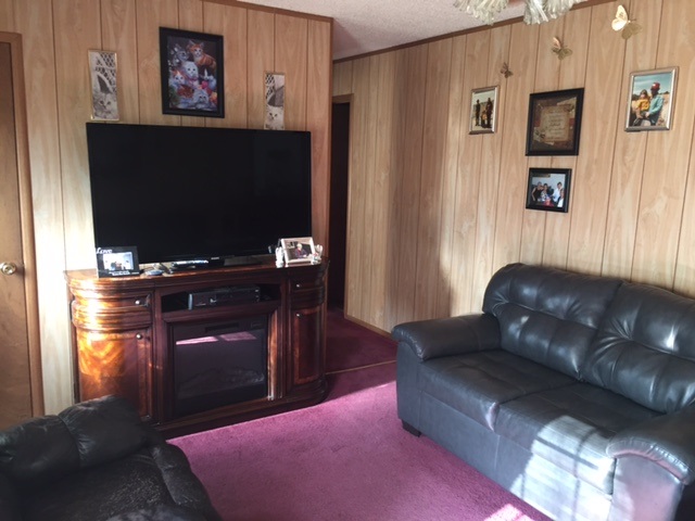 1428 Elm Street Rochester, IN 46975 - Photo 6 of 11 Gallery Image 6