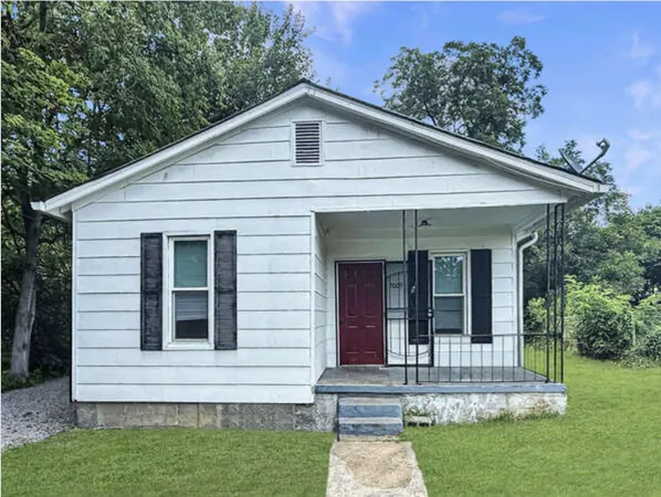 $165,000 | 2009 Robbins Street, Chattanooga, TN 37404