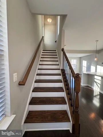 $3,300 | 120 Tolocka Terrace Northeast, Leesburg, VA 20176