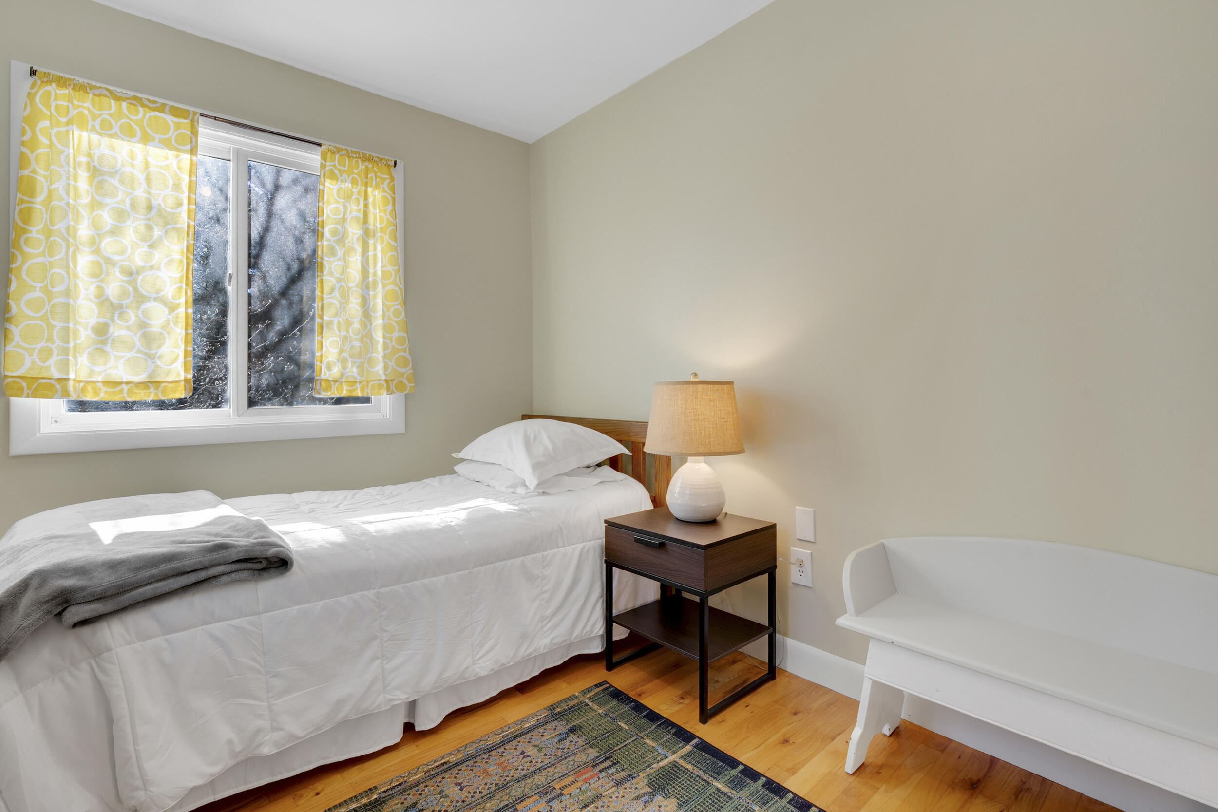 52 Birch Point Freeport, ME 04032 - Photo 15 of 40 28_52birchpoint-18