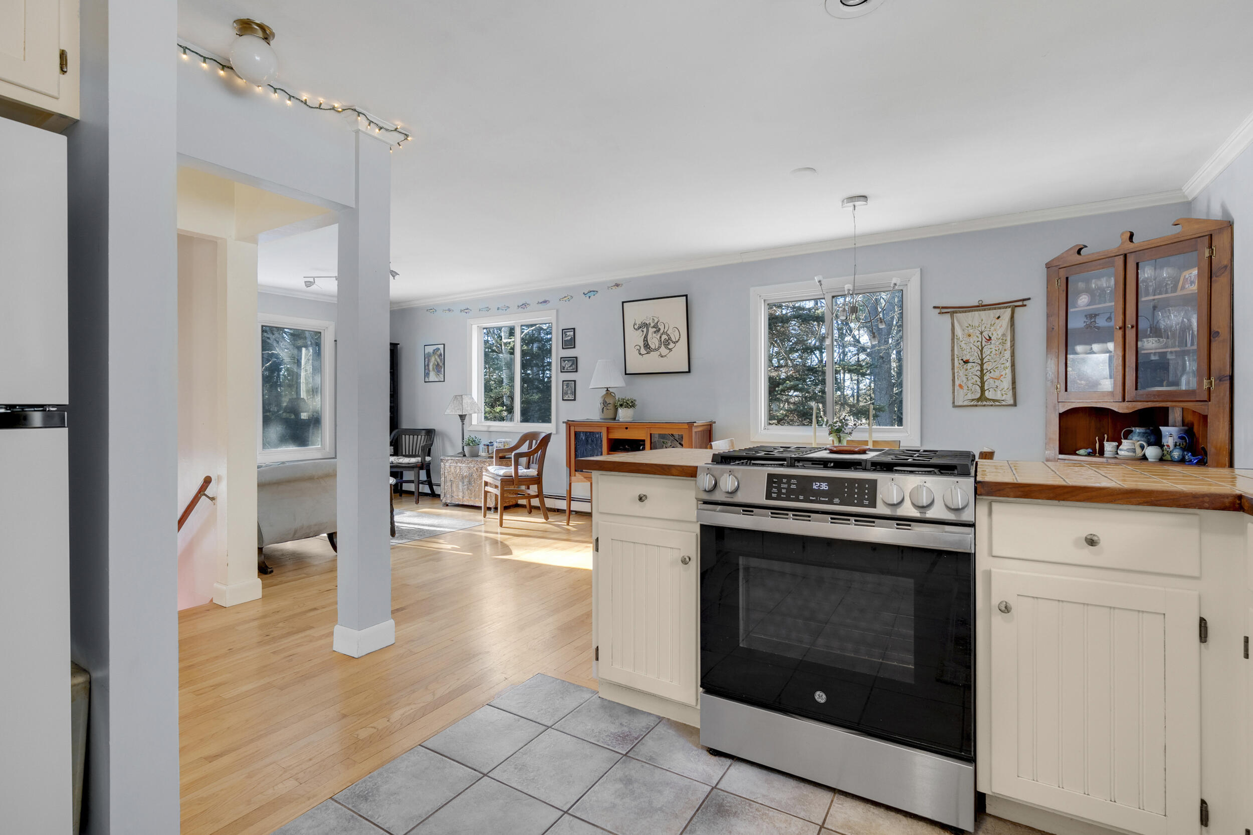 52 Birch Point Freeport, ME 04032 - Photo 7 of 40 16_52birchpoint-6