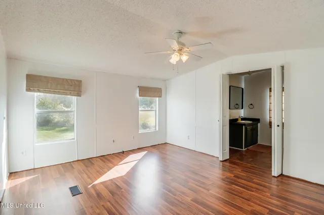 $1,800 | 11300 Max Bryant Road, Moss Point, MS 39562