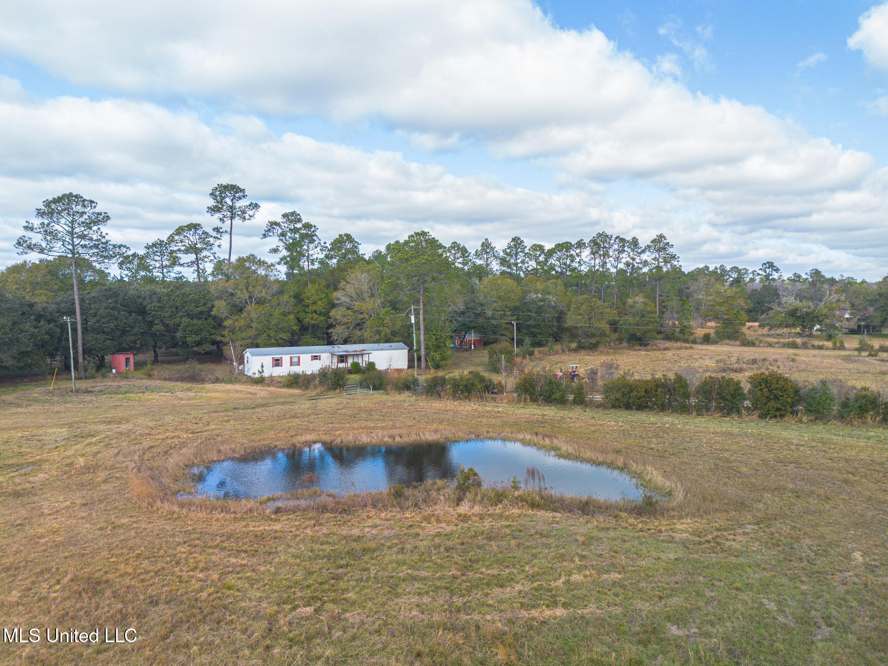11300 Max Bryant Road Moss Point, MS 39562 - Photo 25 of 26 1-5