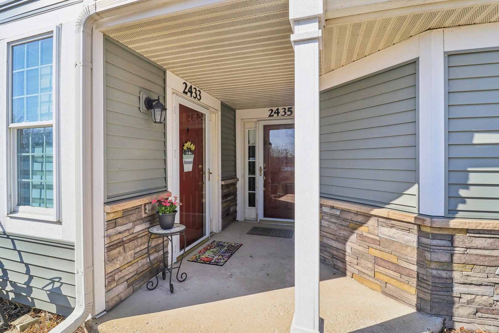 2433 Golf Ridge Circle Naperville, IL 60563 - Photo 1 of 31