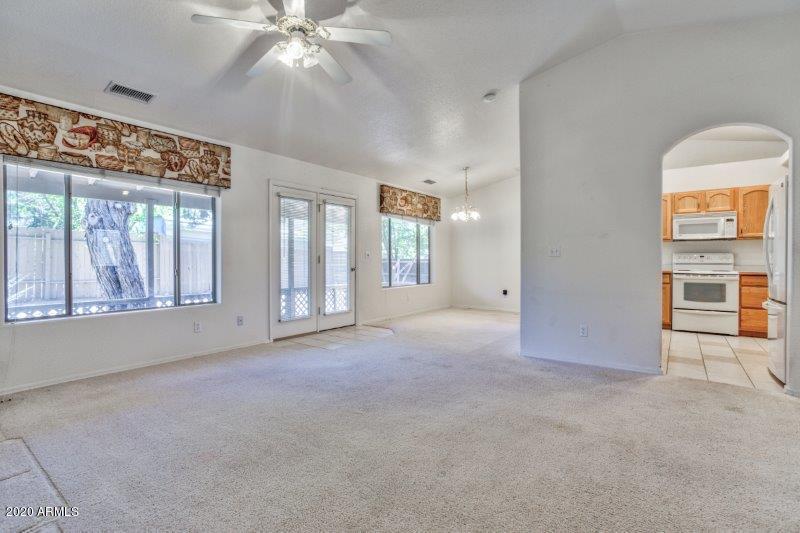 503 North Blue Spruce Road Payson, AZ 85541 - Photo 2 of 27 Living Room (1)