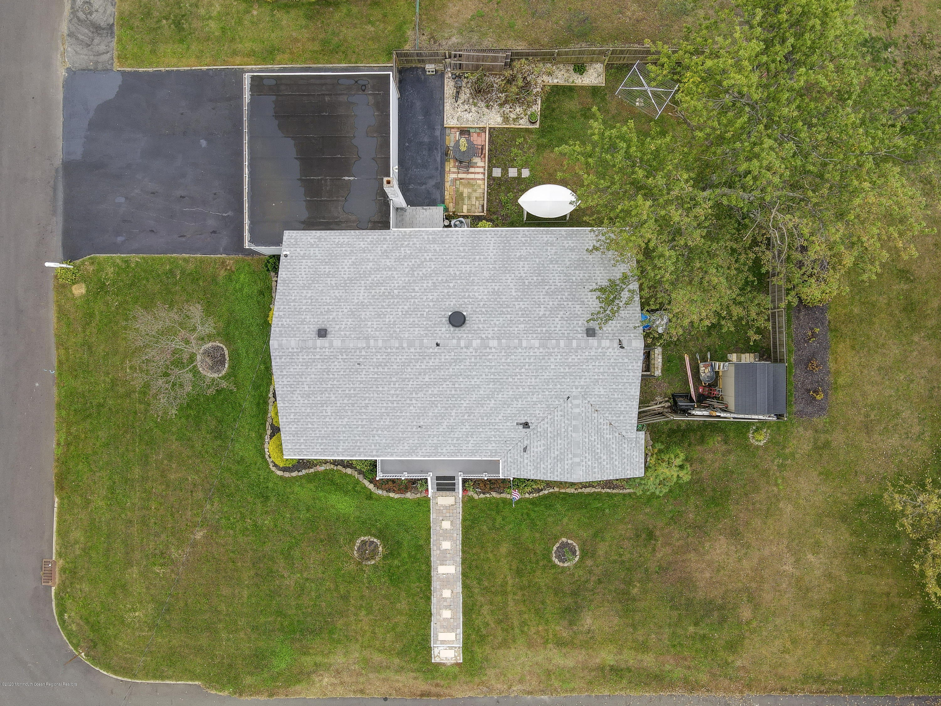 100 Foster Road Toms River, NJ 08753 - Photo 2 of 4 Exterior (4)
