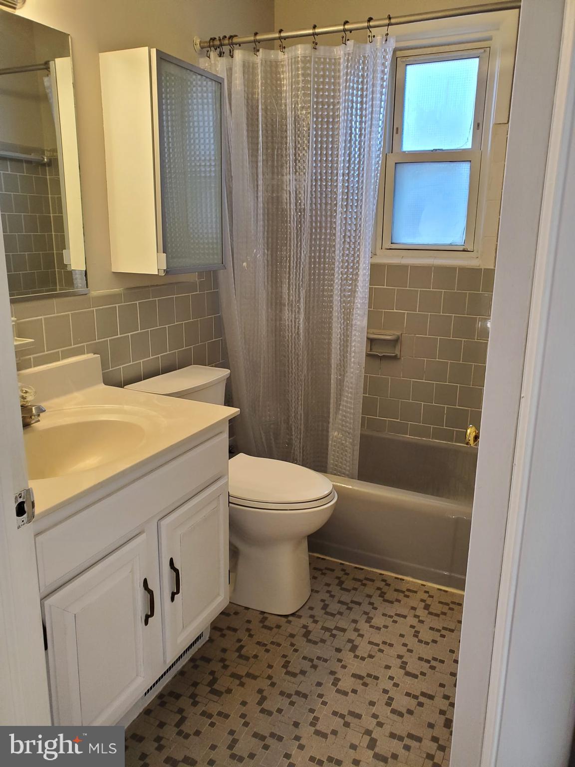 6404 Winnepeg Road Bethesda, MD 20817 - Photo 12 of 19