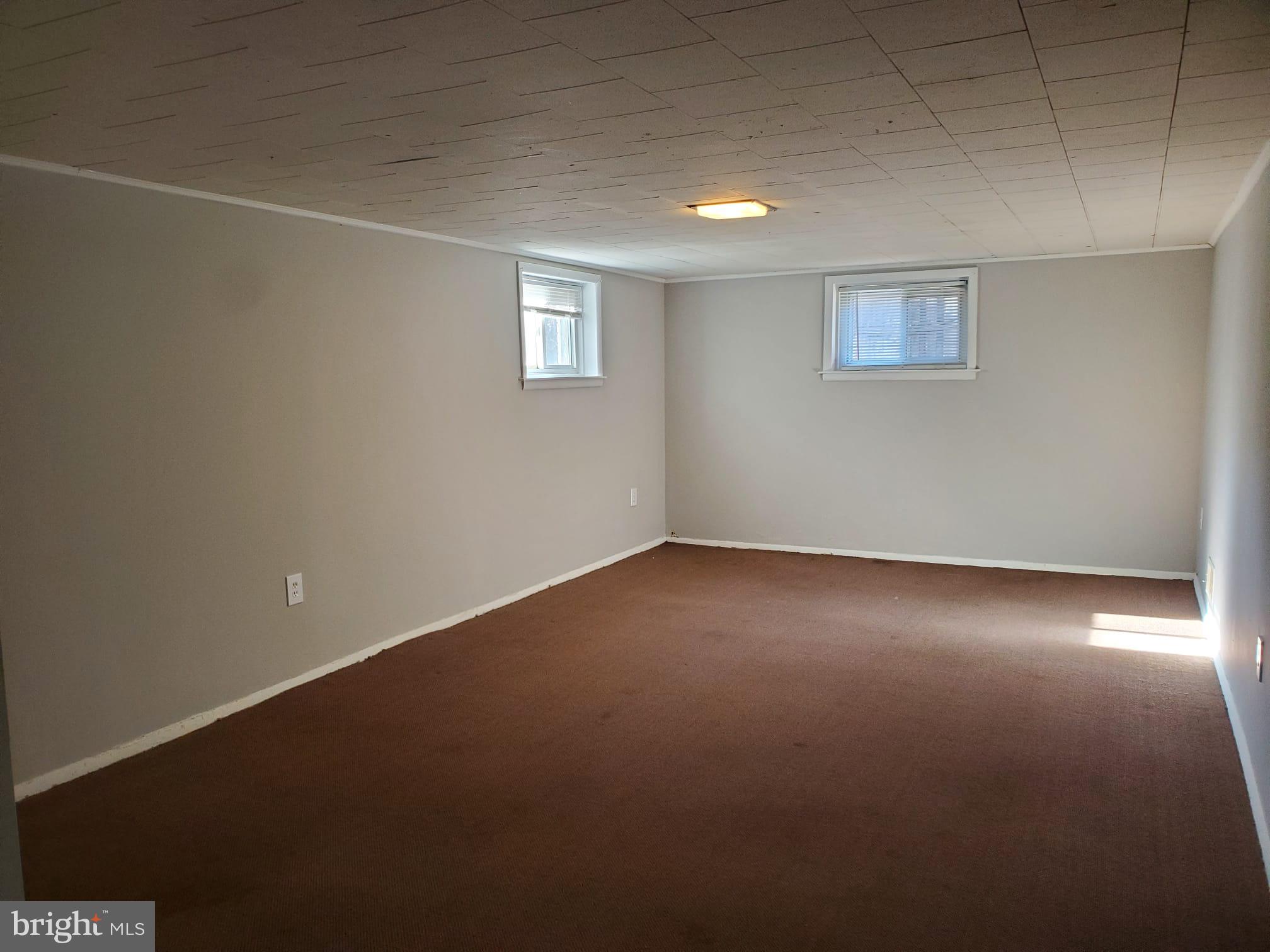 6404 Winnepeg Road Bethesda, MD 20817 - Photo 14 of 19