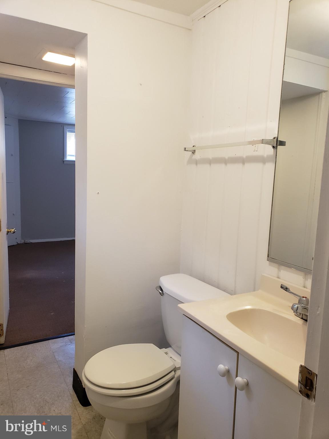 6404 Winnepeg Road Bethesda, MD 20817 - Photo 16 of 19