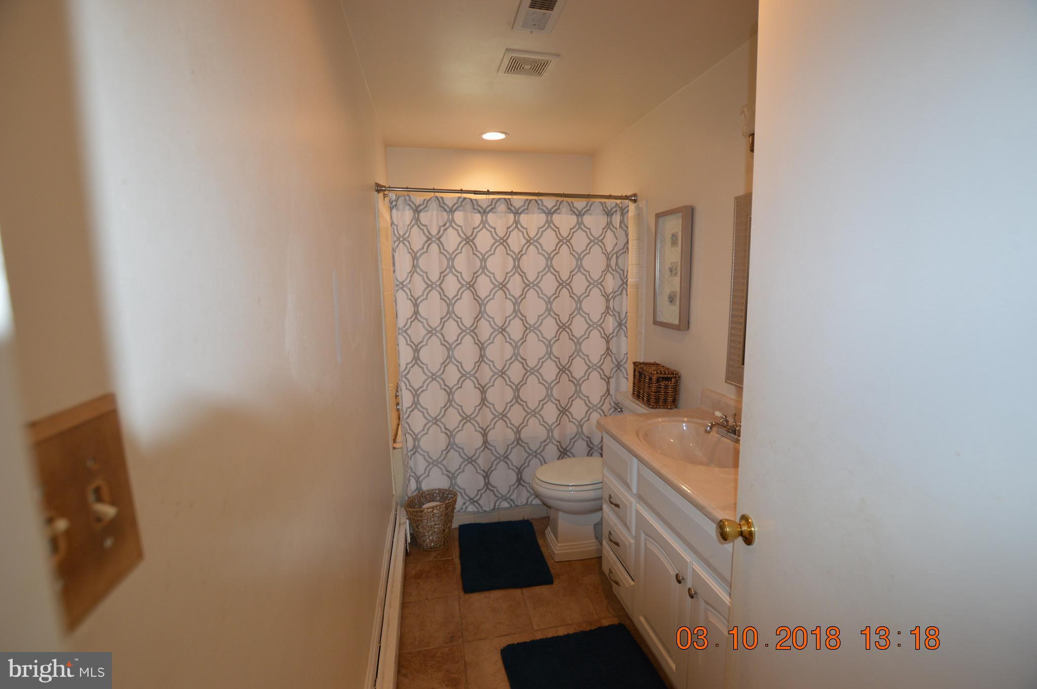 6200 Buckler Road Clinton, MD 20735 - Photo 10 of 16 Bath