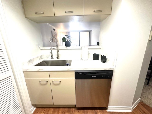 3525 Sage Road, Unit 407 Houston, TX 77056 - Photo 17 of 45