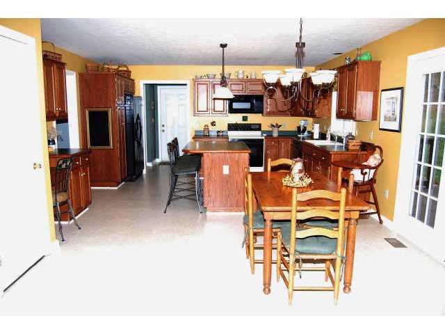 2975 Wheeling Road Lancaster, OH 43130 - Photo 4 of 10 Gallery Image 4