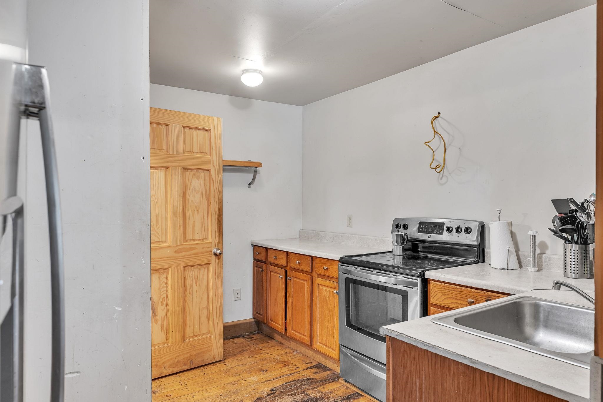 103 Glenbrook Road Castleton, VT 05735 - Photo 3 of 14 Gallery Image 3