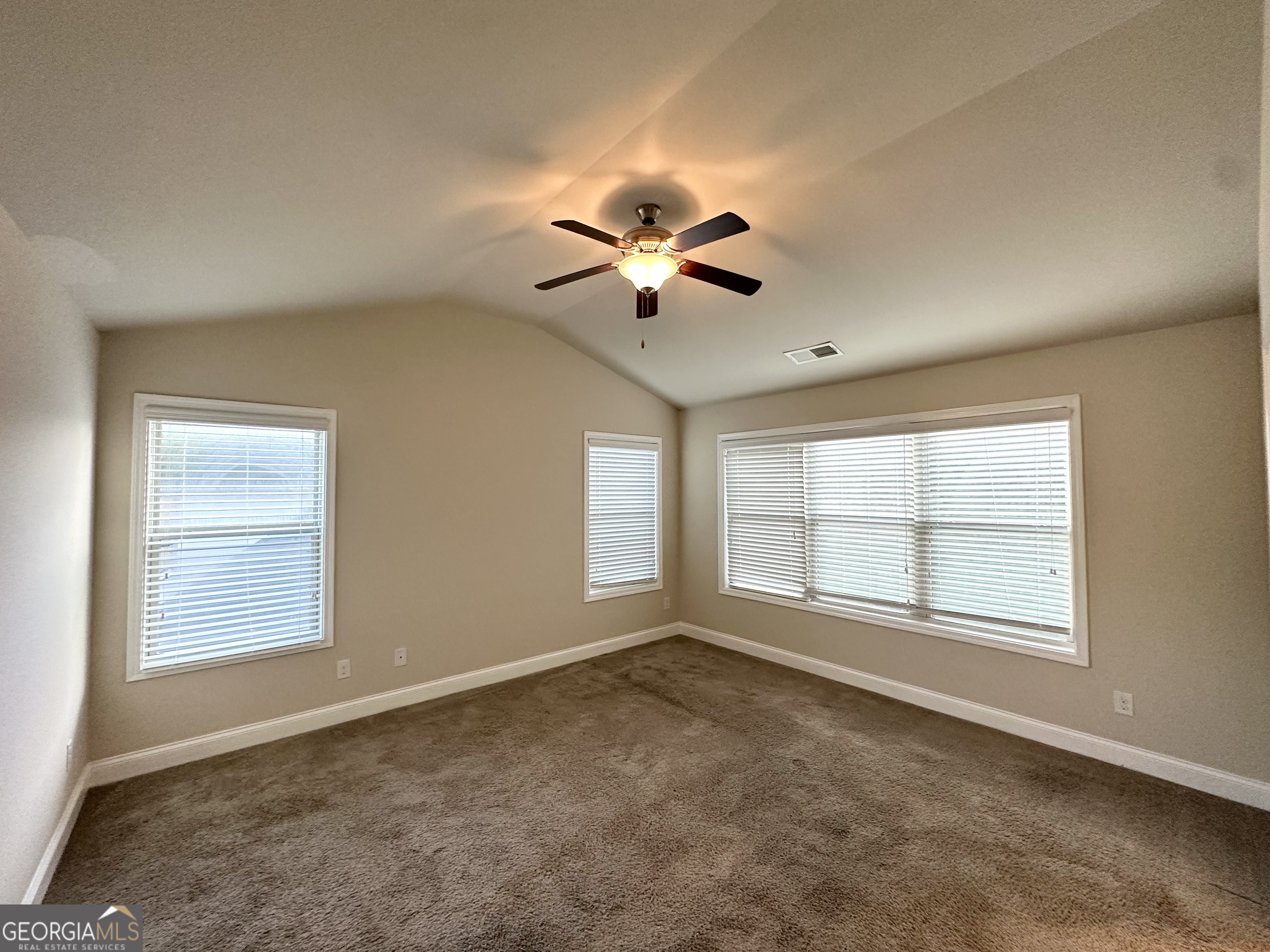 124 Donegal Way Dallas, GA 30132 - Photo 7 of 12