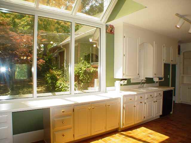 705 Windsor Drive Anderson, SC 29621 - Photo 3 of 14 Gallery Image 3