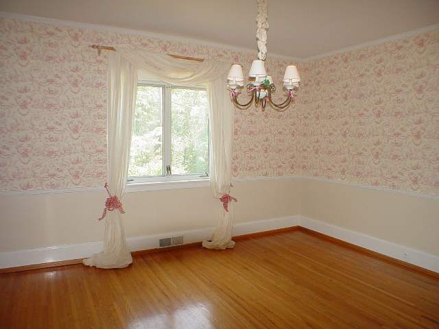 705 Windsor Drive Anderson, SC 29621 - Photo 5 of 14 Gallery Image 5