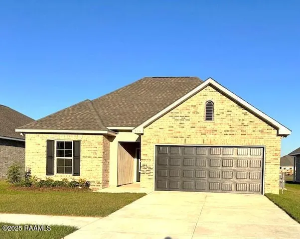 $1,900 | 208 Wakely Court, Lafayette, LA 70506