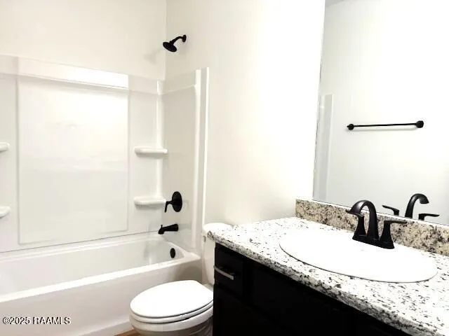 $1,900 | 208 Wakely Court, Lafayette, LA 70506