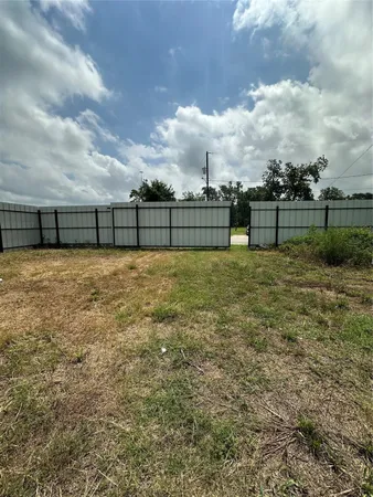 $1,000 | 5301 Wayne Street, Houston, TX 77026