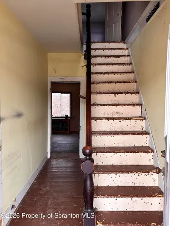 a view of entryway
