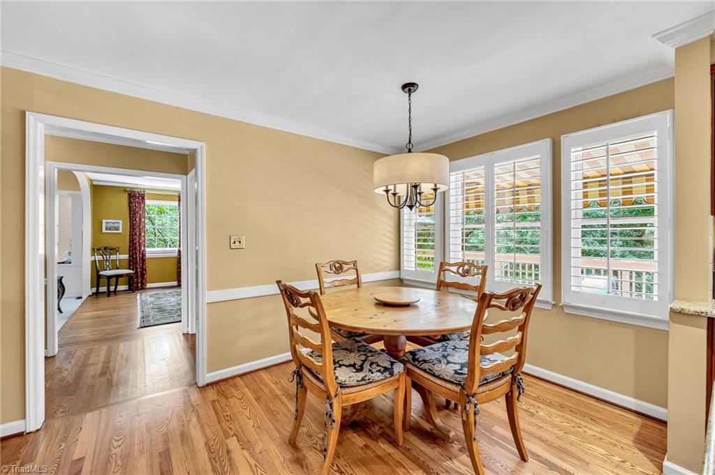 1325 Heathcliff Road High Point, NC 27262 - Photo 16 of 48