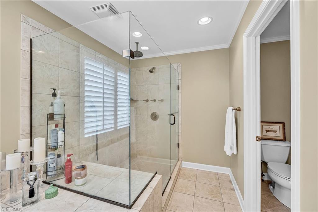 1325 Heathcliff Road High Point, NC 27262 - Photo 32 of 48