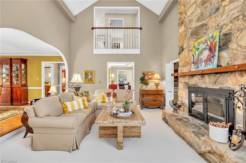 1325 Heathcliff Road High Point, NC 27262 - Photo 6 of 48