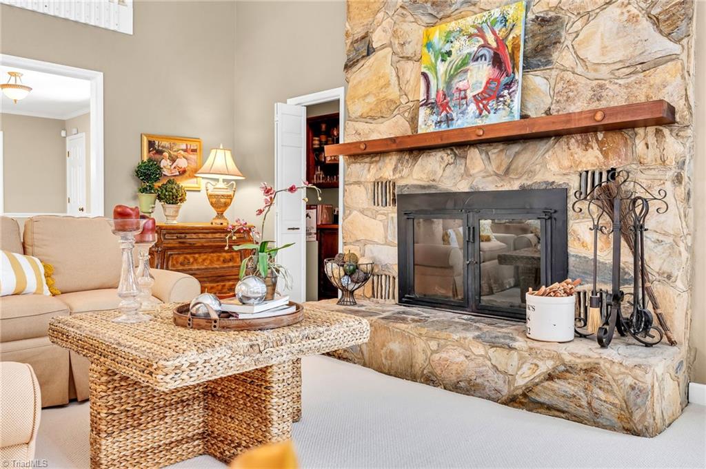 1325 Heathcliff Road High Point, NC 27262 - Photo 7 of 48