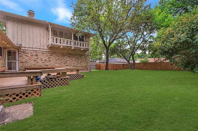 $3,150 | 2631 Peavy Road, Dallas, TX 75228