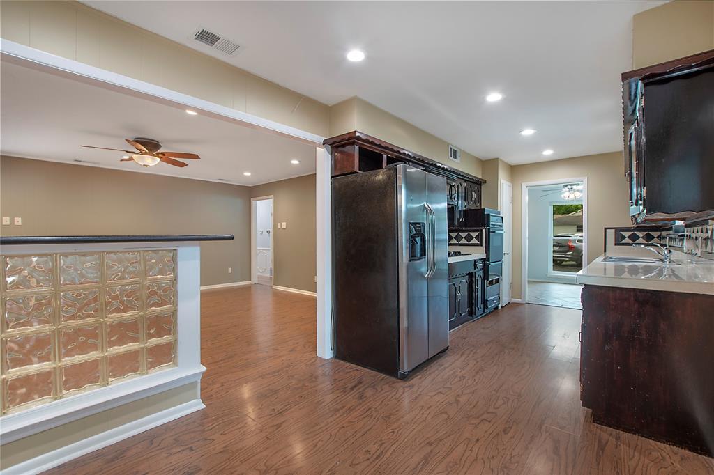 2631 Peavy Road Dallas, TX 75228 - Photo 9 of 31