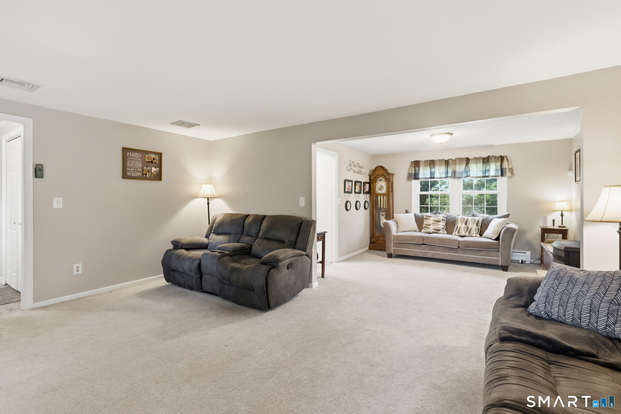 169 Tom Swamp Road Hamden, CT 06518 - Photo 19 of 40