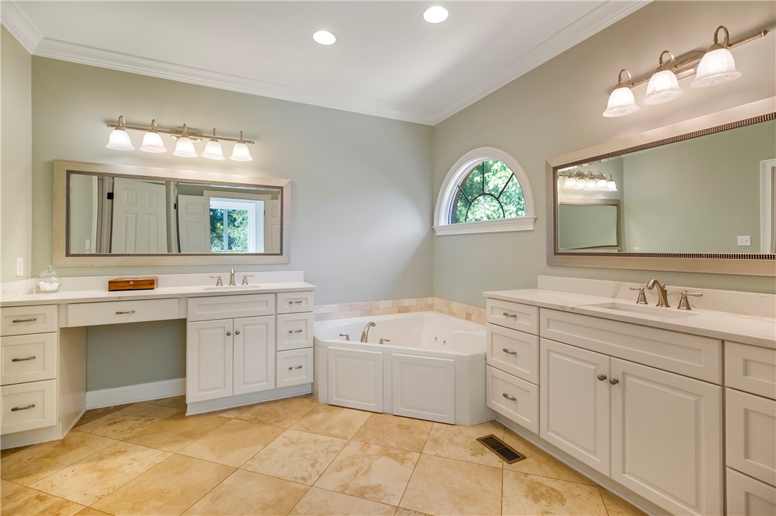 1032 North Shore Drive Anderson, SC 29625 - Photo 35 of 49