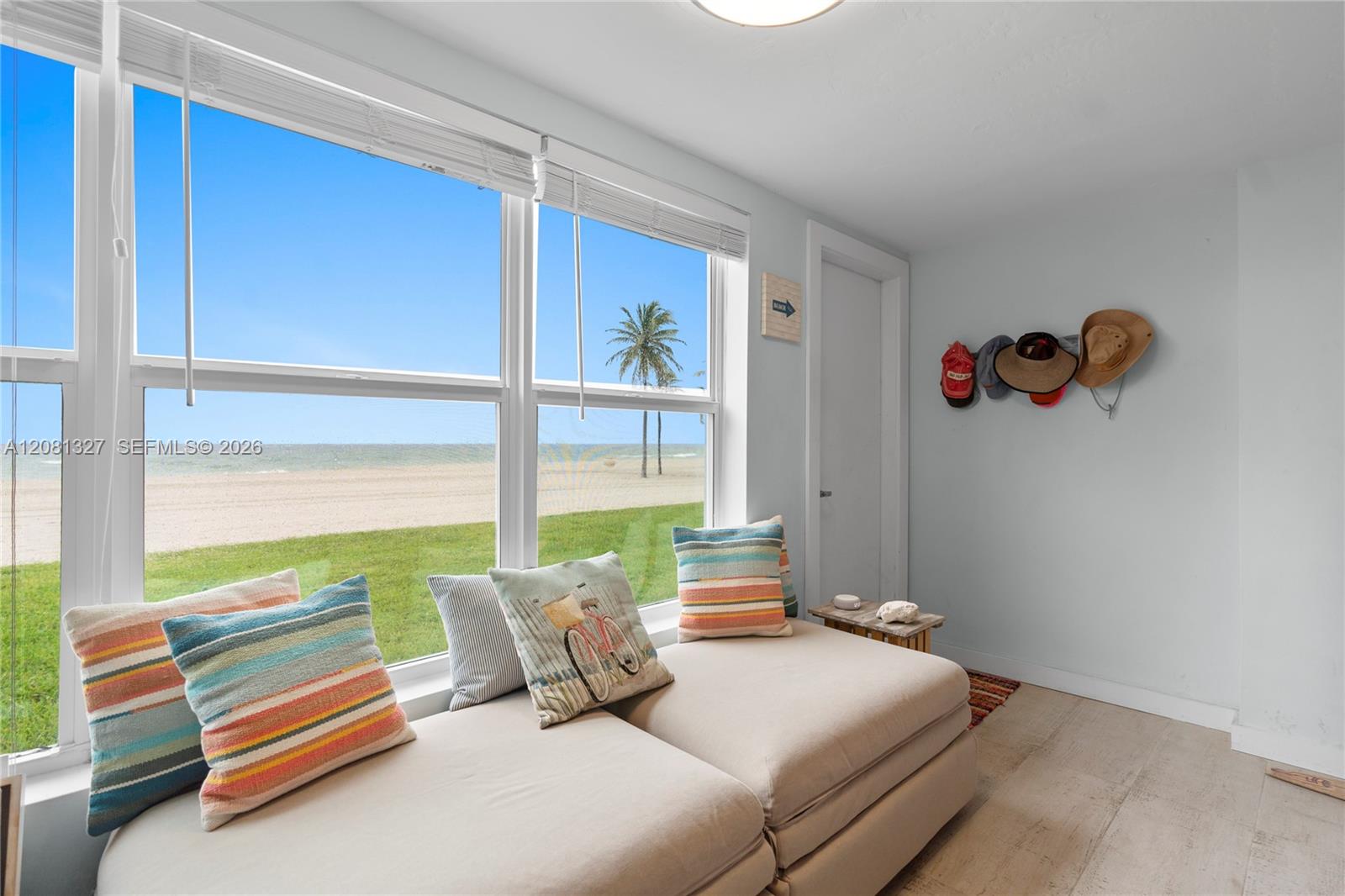 1801 South Surf Road, Unit 1E Hollywood, FL 33019 - Photo 5 of 30 fold-out beds