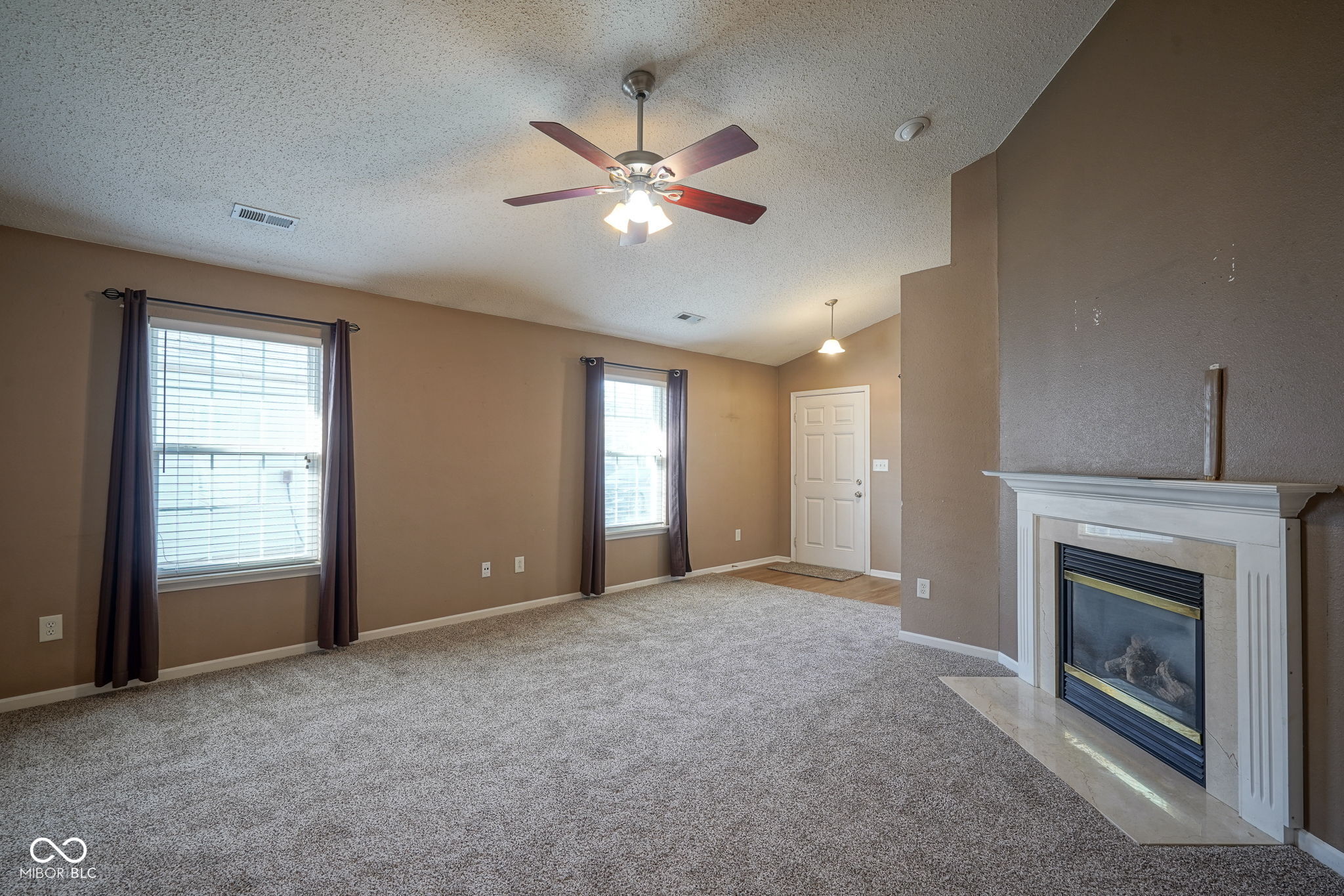 5459 Powder River Court Indianapolis, IN 46221 - Photo 11 of 52