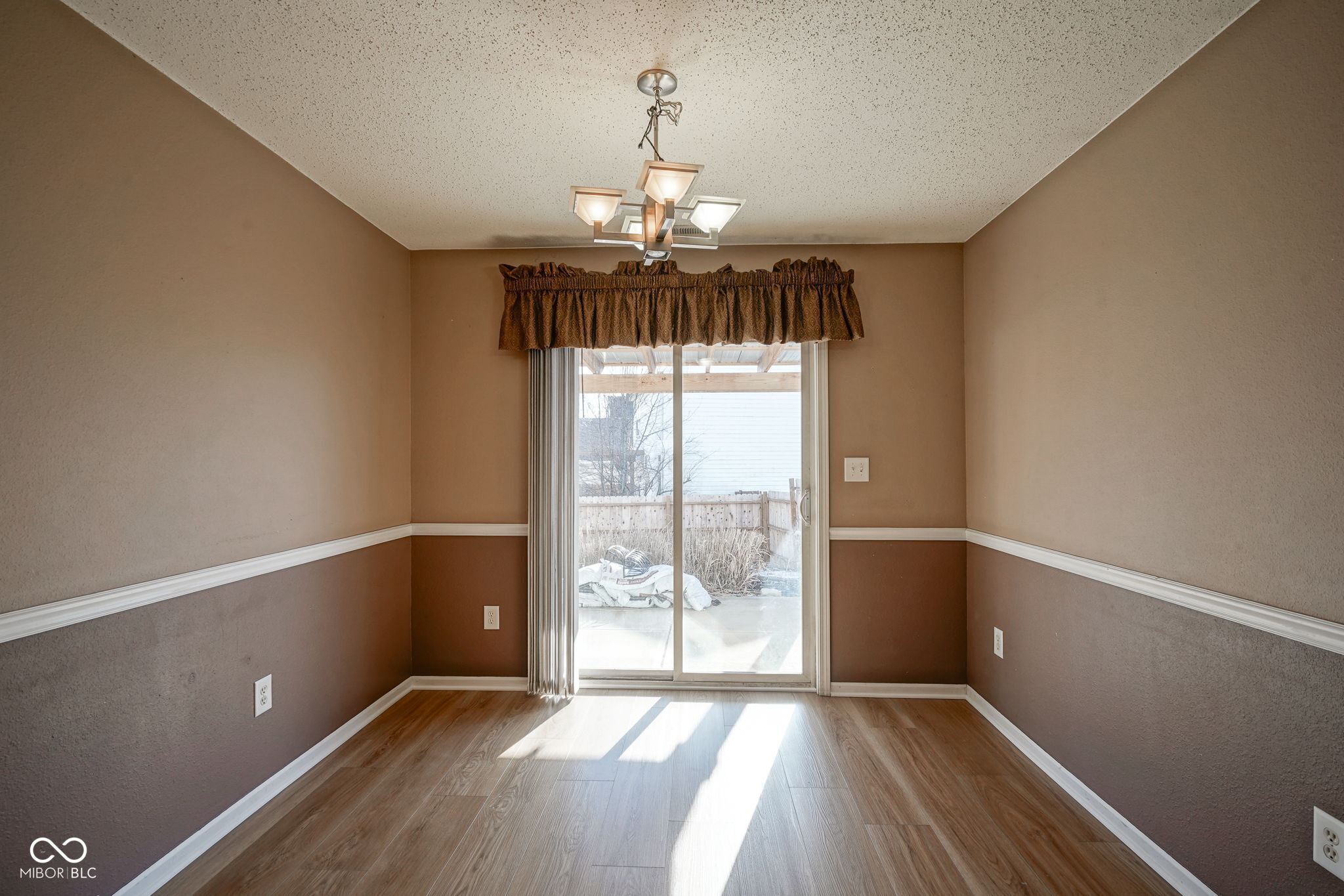 5459 Powder River Court Indianapolis, IN 46221 - Photo 17 of 52