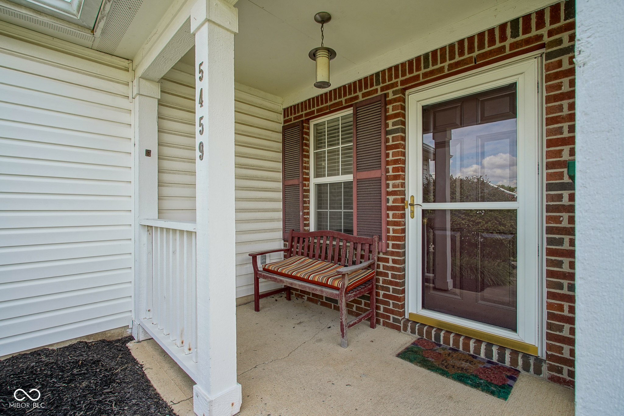 5459 Powder River Court Indianapolis, IN 46221 - Photo 4 of 52