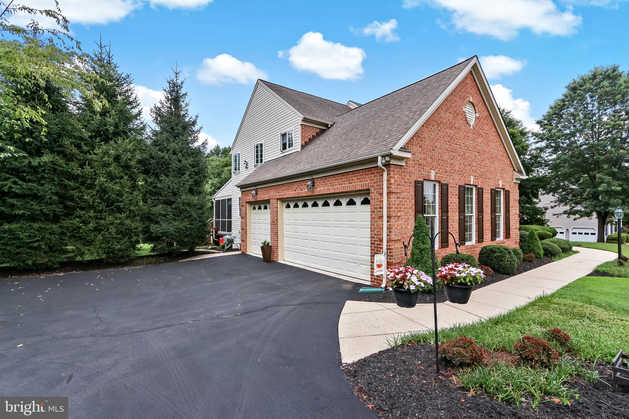 9818 Magledt Road Baltimore, MD 21234 - Photo 3 of 60 Exterior