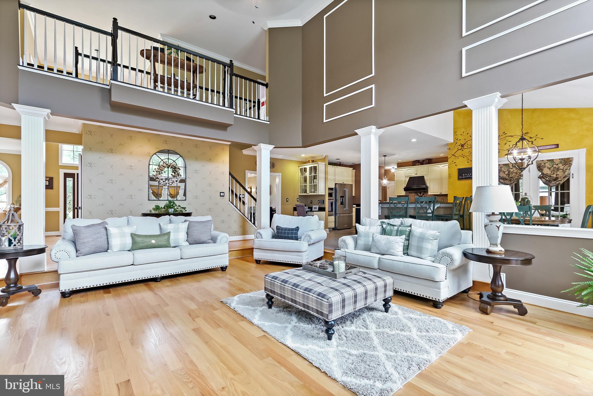 9818 Magledt Road Baltimore, MD 21234 - Photo 8 of 60 Family Room