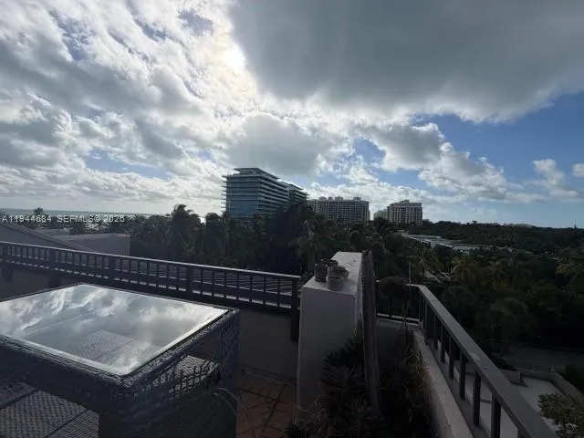 $2,250,000 | 201 Crandon Boulevard, Unit 508, Key Biscayne, FL 33149